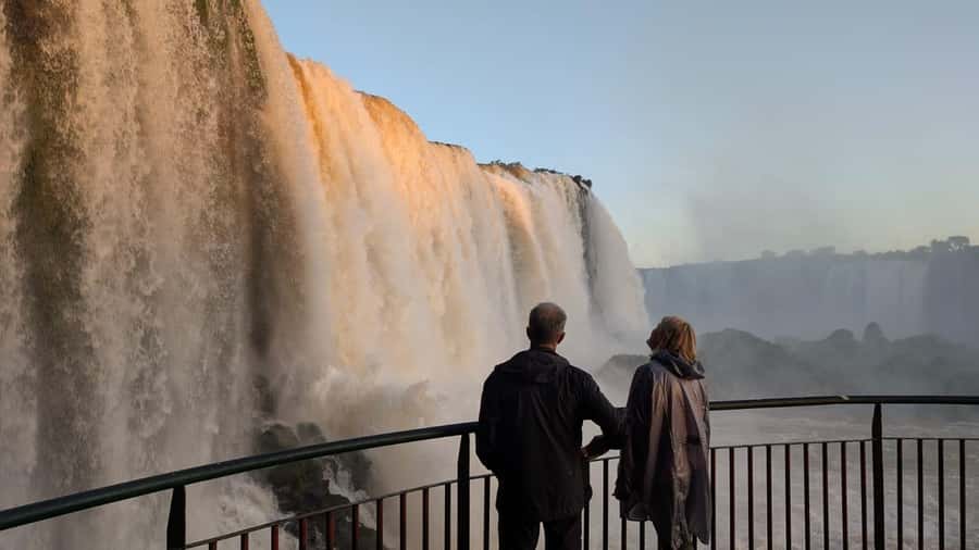 Brazil & Argentina: Iguazu Falls Both Sides in One Day - Crossing the Tancredo Neves International Bridge