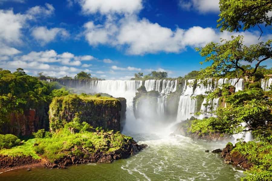 Buenos Aires: Iguazu Falls Private Tour with Flights - What the Buenos Aires to Iguazu day really involves