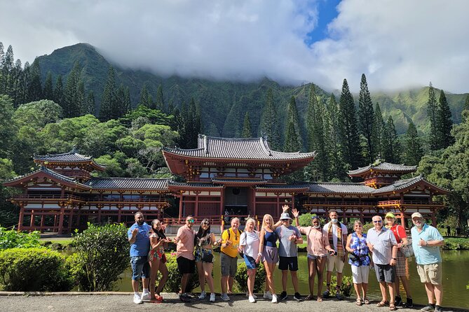 Byodo In Temple, Waimea Botanical Garden-Waterfall: Includes Fees - Halona Blowhole and Makapuʻu: a fast start on the southeast coast