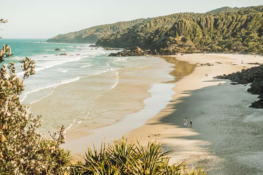 Byron Bay: Behind The Bay Waterfalls & Hidden Gems Day Tour - What the guides add to the experience