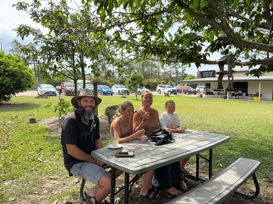 Cairns: Forest and Waterfalls Half-Day 4WD Guided Adventure - The guide makes the difference
