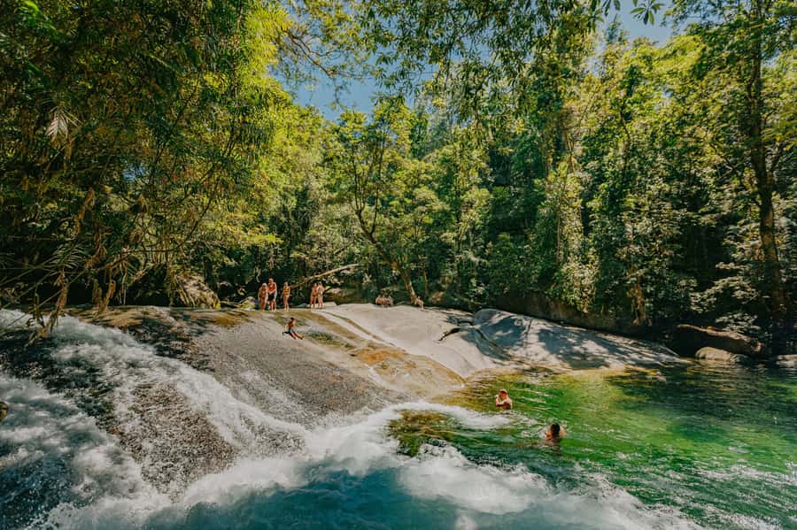 Cairns: Waterfall Tour with Lunch - Starting early from Cairns and the Northern Beaches