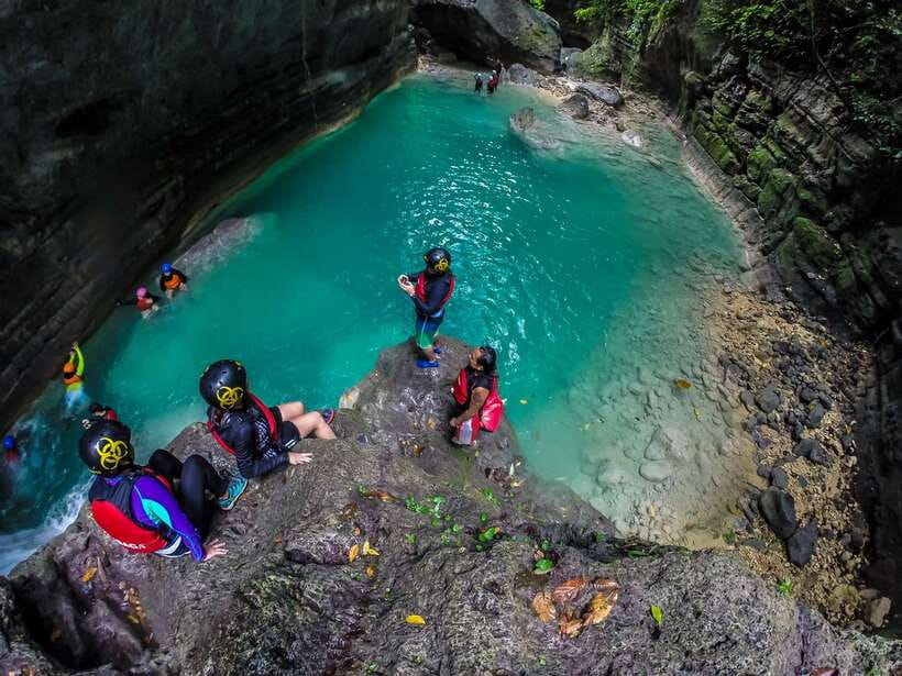 Cebu City: Whale Shark Swimming & Kawasan Falls Canyoneering - Lunch in Badian and the change into adventure gear