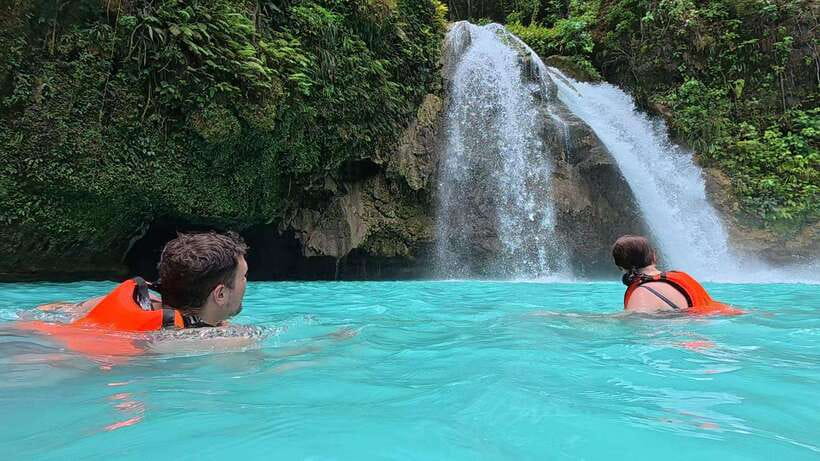 Cebu: Moalboal Sardine Run & Kawasan Falls Canyoneering - Guides, safety, and the human side of the tour