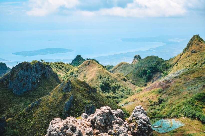 Cebu: Osmeña Peak and Kawasan Falls Canyoneering Day Trip - Key points at a glance