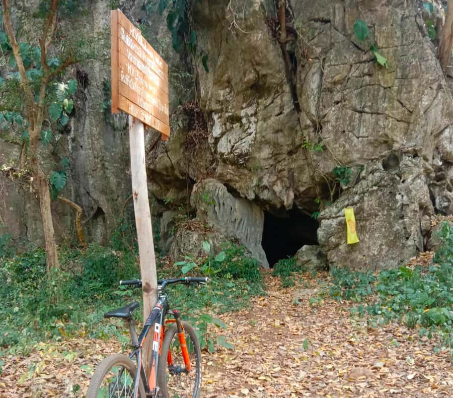 Chiang Mai: 22 km XC Mountain Biking from Sticky Waterfall - Who should book this Chiang Mai outing?