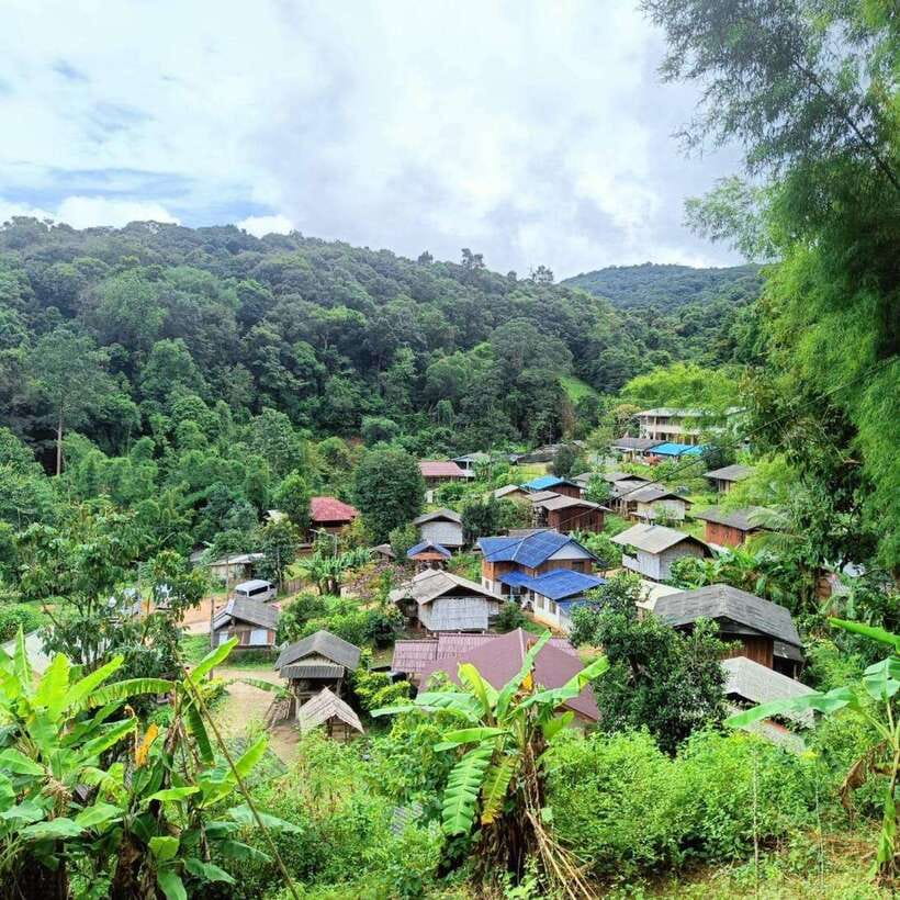 Chiang Mai: Doi Inthanon National Park & Waterfall Day Tour - Ban Mae Klang Luang and the Karen village visit