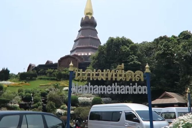 CHIANG MAI: Doi Inthanon-Trekking Pha Dok Seaw-Waterfall-Lunch - Pha Dok Seaw Waterfall and swimming