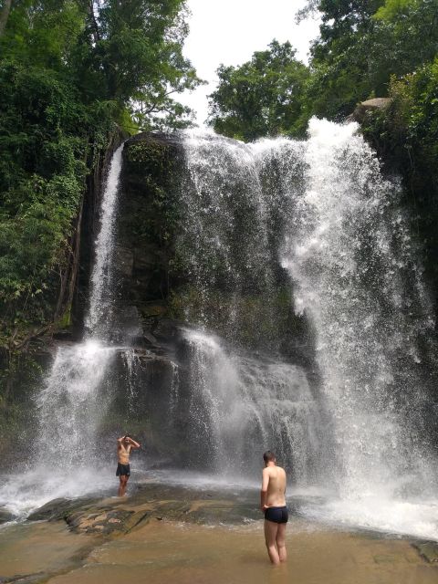 Chiang Mai: Elephant Sanctuary & Jungle Trek w/ Waterfall - Lunch in a Shan village