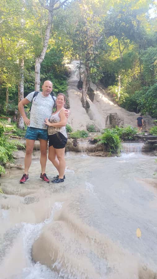 Chiang Mai Tour: Bua Tong Sticky Waterfall & Elephant Care - Guides can turn a good outing into a great one