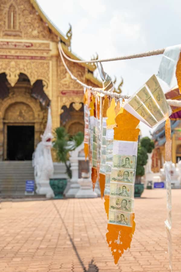 Chiangmai : Sticky waterfall & Land of angels & Wat ban den. - Dantewada Land of Angels: waterfalls made for photographs