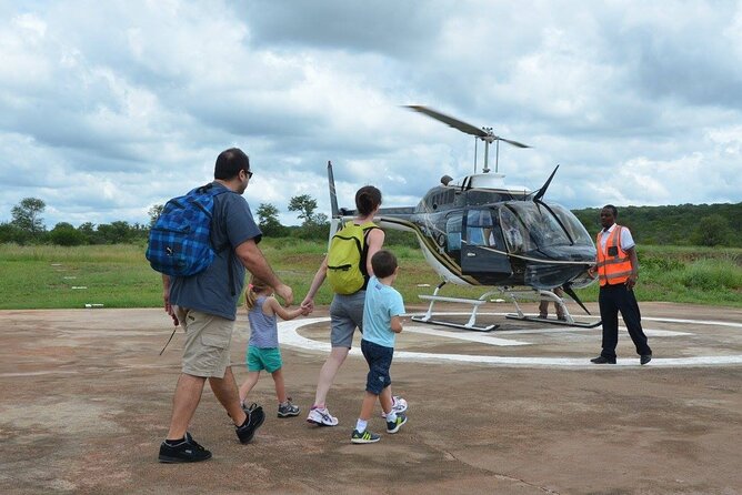 Chobe Day Trip from Victoria Falls, Zimbabwe - From Victoria Falls to the Kazungula border