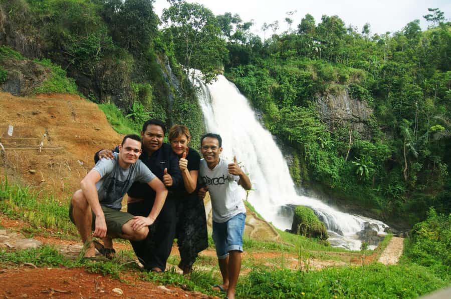 Cianjur: Full-Day Historical Tour of Gunung Padang and Falls - Guides who keep the day flexible