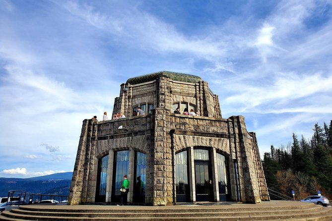 Columbia Gorge Waterfalls and Mt. Hood Tour - Full Day - Vista House gives you the first big Gorge view
