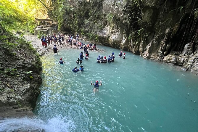 Combo Zipline & Waterfalls - Lunch finishes the active part of the day