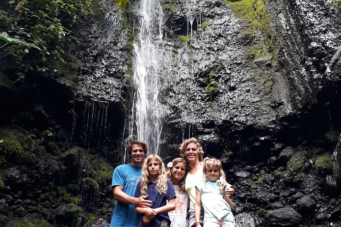 Crossing Island of Tahiti 4x4 Mountain, Waterfall, River, Basins - Waterfalls, catchments, and river crossings