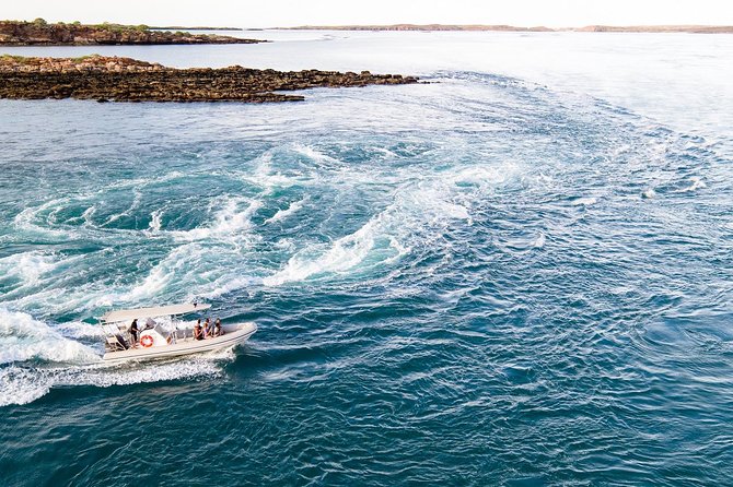 Cygnet Bay Sea Safari & Pearl Farm Tour Scenic Flight - The return flight completes the picture