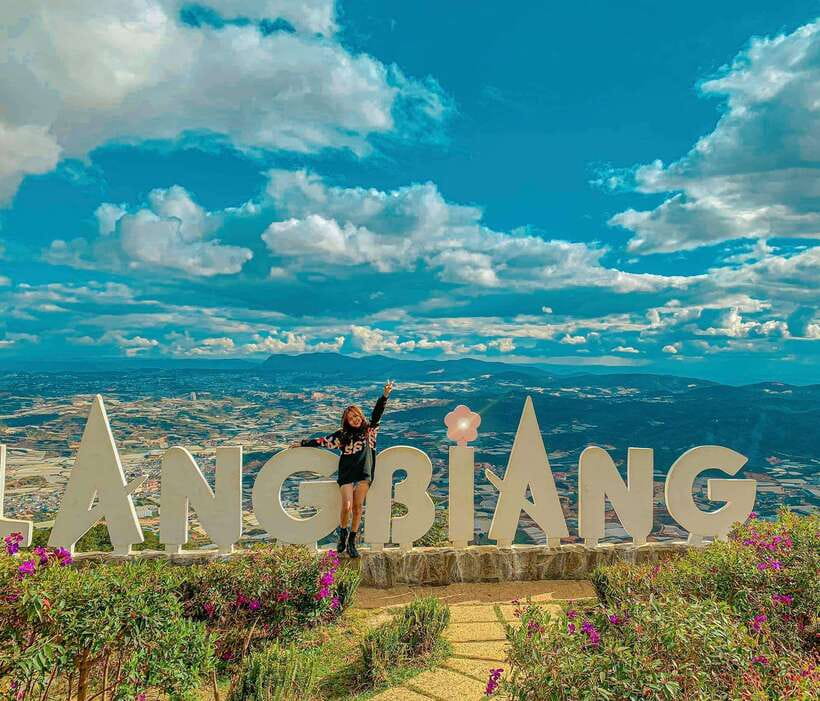 DaLat : Langbiang Moutains , Datanla Waterfall , Crazy House - Key points at a glance