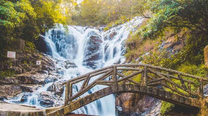 DaLat : Langbiang Moutains , Datanla Waterfall , Crazy House - The guide and what the tour style is like