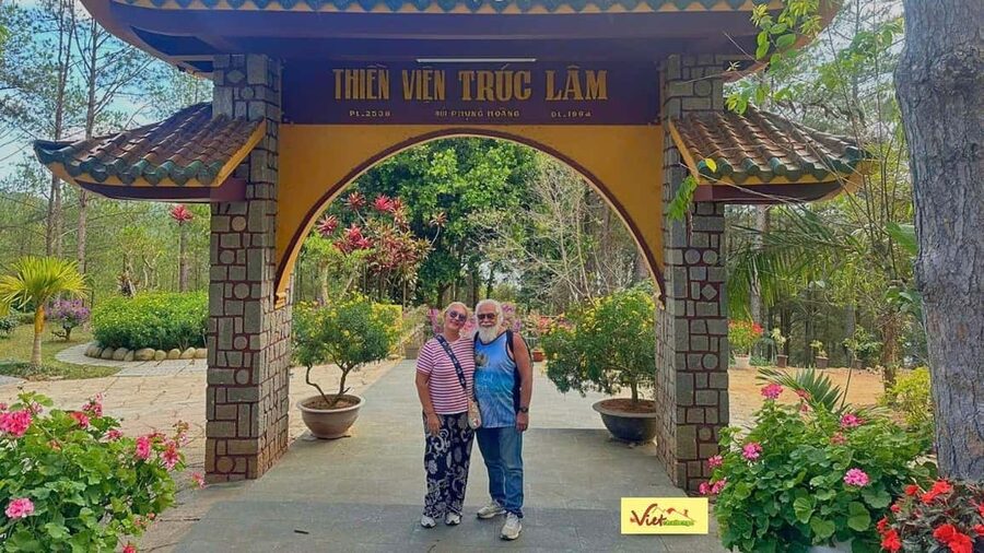 Dalat Top Tourists Sights - Waterfall & luge kart/Mario kart - Lunch and the real cost of the day