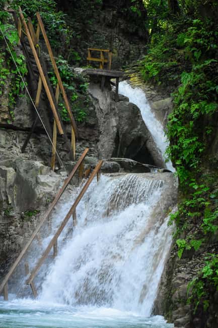 Damajagua Waterfalls Tour with Lunch - What the hike feels like