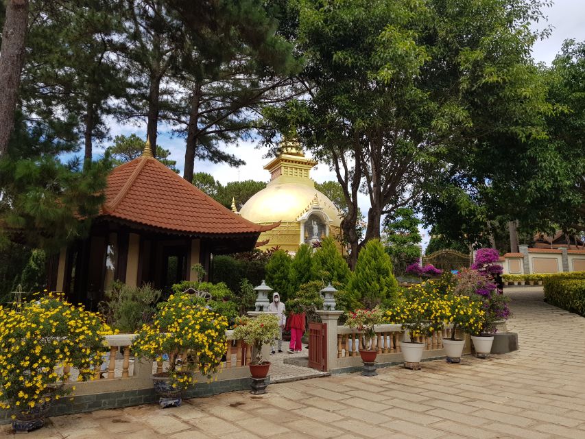 Datanla, Pongour, Elephant: 3 stunning and majestic falls - Truc Lam Temple and Tuyen Lam Lake