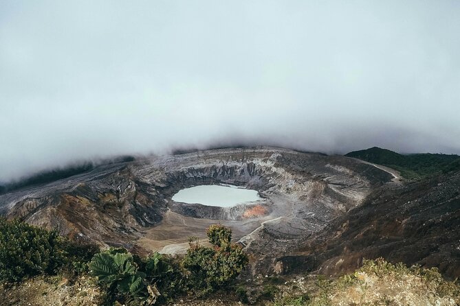 Day Tour: Doka Estate, Poás Volcano and La Paz Waterfalls - Key points to know before booking