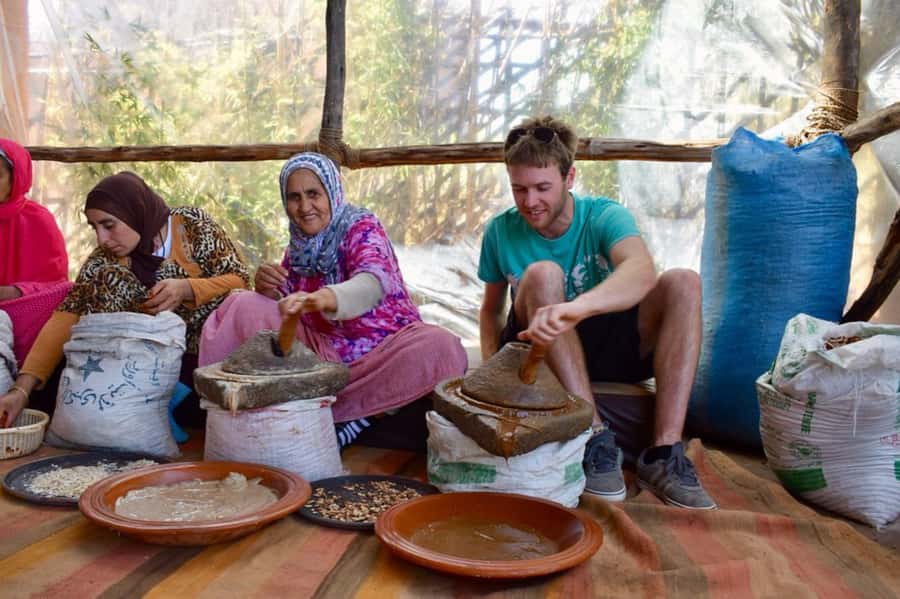 Day Trip Atlas Mountains and Berber Villages with Waterfalls - Is the $27 price good value?