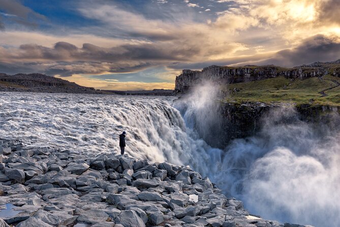 Diamond Circle Myvatn Waterfalls, and Husavik from Akureyri Tour - Godafoss: an easy and impressive opening stop
