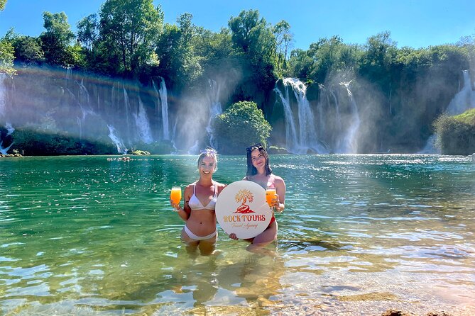 Dubrovnik Day Tour: Explore Mostar & Kravice Waterfalls in Bosnia - The early pickup and the road to the border