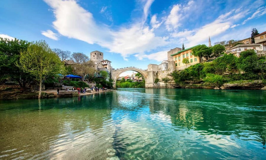 Dubrovnik: Mostar & Kravica Waterfalls Day Trip - Pickup, roads, and the first two hours