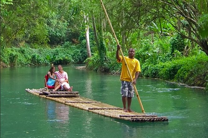 Dunn's River Falls, Blue Hole, Bamboo Rafting, Horseback Combo - How the transport and group size affect the day