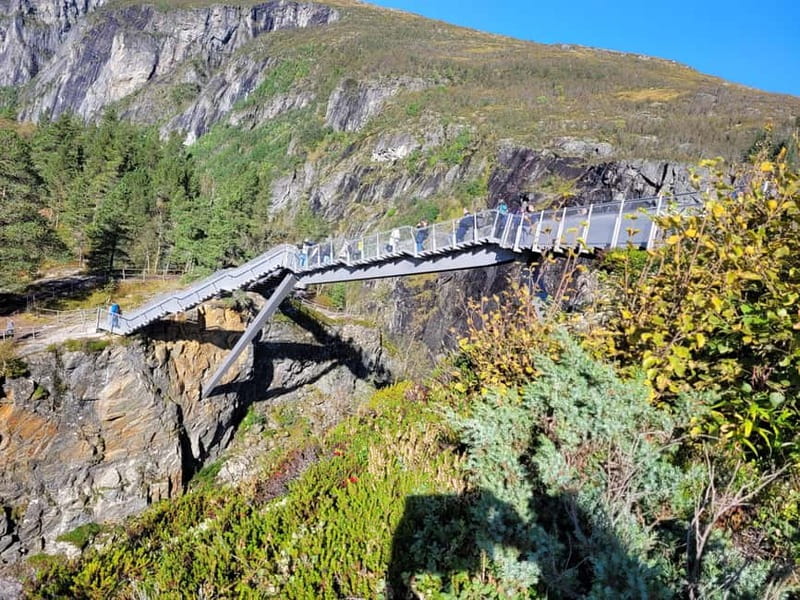 Eidfjord: Vøringsfossen Waterfalls Round-Trip Shuttle - Key points to know before booking