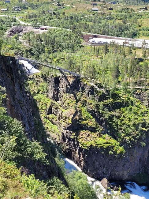 Eidfjord: Vøringsfossen Waterfalls Round-Trip Shuttle - Ninety minutes among the viewpoints