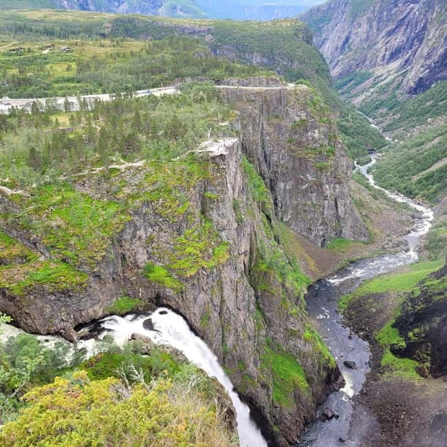 Eidfjord: Vøringsfossen Waterfalls Round-Trip Shuttle - Timing that works with cruise schedules