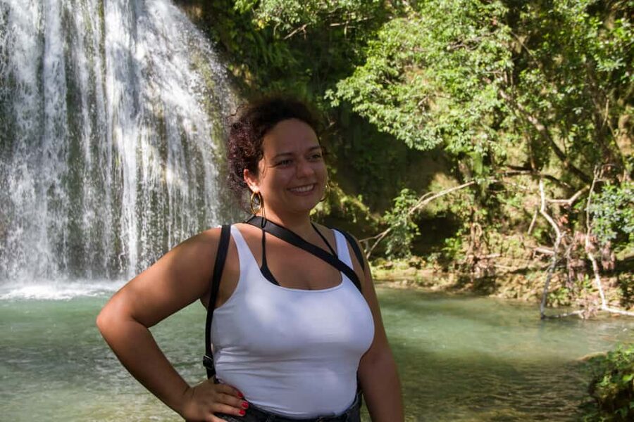 El Limón: Waterfall Hiking Tour with Lunch - Thirty Minutes in the Freshwater Pool