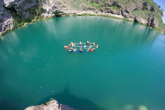 El Meco Waterfall and El Salto Waterfall Tour - Communication and pickup details need attention