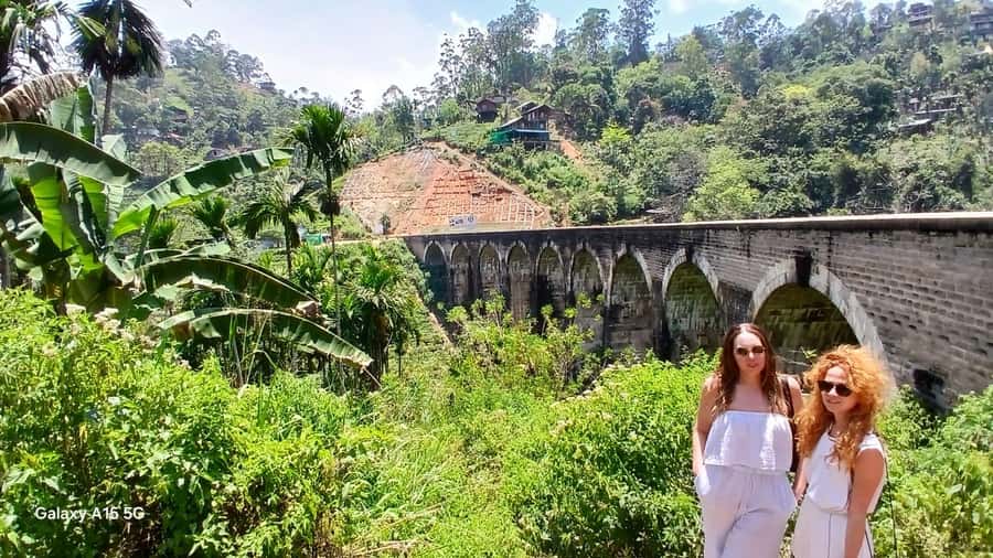 ELLA Lipton Seat Tea Test & Pluck 9Arch, Waterfalls, & Lunch - Tuk-tuk transport can be part of the fun, and part of the risk