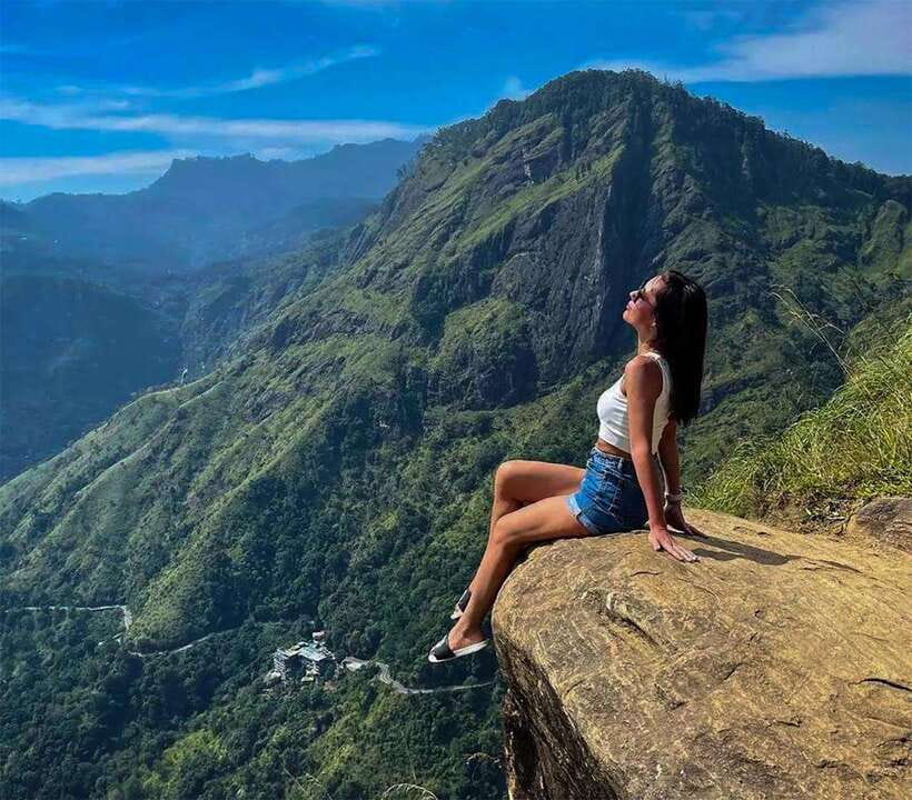 Ella: Little Adam's Peak, 9 Arch Bridge, Ravana Falls Tour - Little Adam’s Peak: the active start