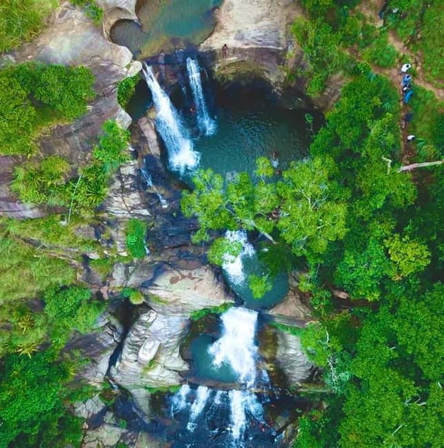 Ella: Tuk Tuk Tour to Diyaluma and Secret Waterfalls - Secret Waterfall: small, quiet, and different