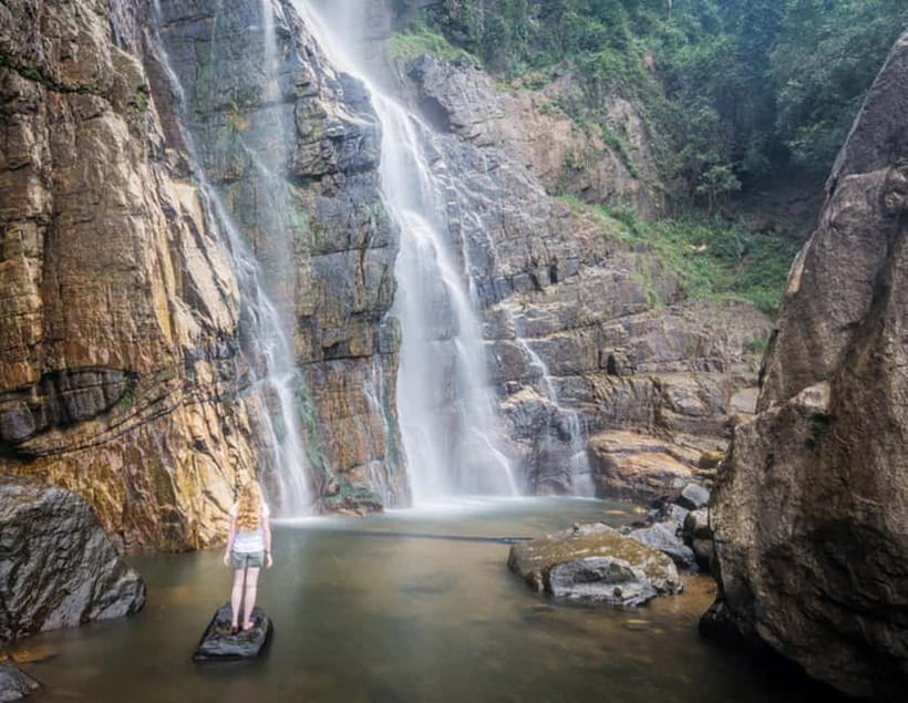 Ella: Tuk Tuk Tour to Diyaluma and Secret Waterfalls - The return to Ella