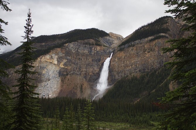 Emerald Lake, Takakkaw Falls & Canadian Rockies Hidden Gems - Why Yoho National Park makes a better day out than a simple lake stop