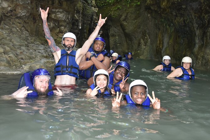 Excursion in Damajagua's 7 Waterfalls - The essentials at a glance