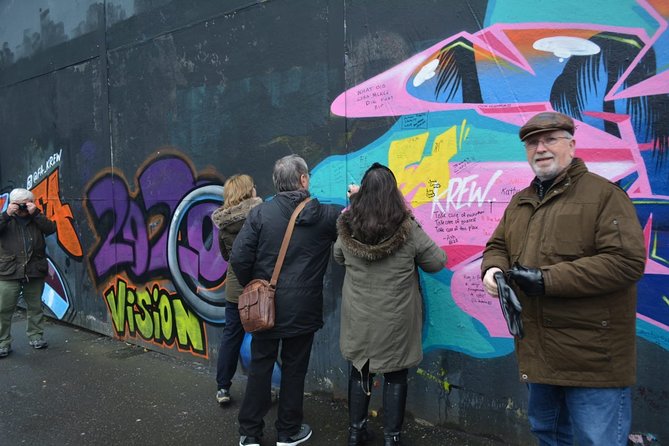 Falls road Murals Walking Tour with former prisoners - Weather, cancellation, and practical planning