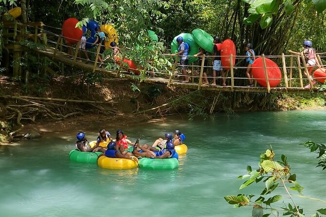 Falmouth Waterfalls River Tubing and Beach Adventure - Finding the Pickup at Falmouth
