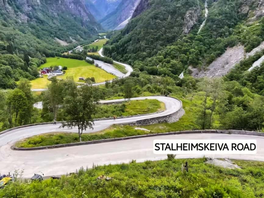 Flåm: Tvinde Waterfalls, Stalheimskleiva Hike & Gudvangen - Guide quality, group comfort, and practical limits