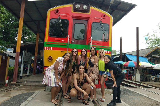 Floating and Railway Market (Optional Waterfall): Private Tour - Coconut sugar: a short stop with a useful lesson