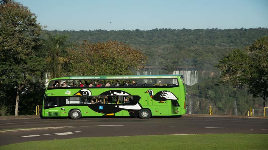 Foz do Iguaçu: Brazilian Side of the Falls + Bird Park - Walking the 1200-meter route to Devil’s Throat