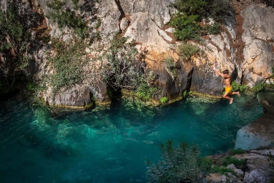 From Alicante and Benidorm: Famous Algar Waterfall Tour (private transport) - Lunch with mountain views, if you reserve ahead