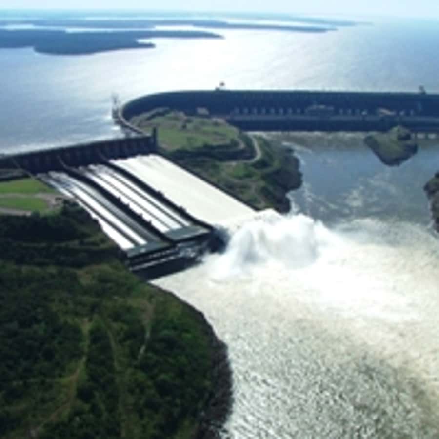 From Argentina: Iguazu Falls Brazil Side & Itaipu Dam - Starting from Puerto Iguazu between 7:20 and 8:00